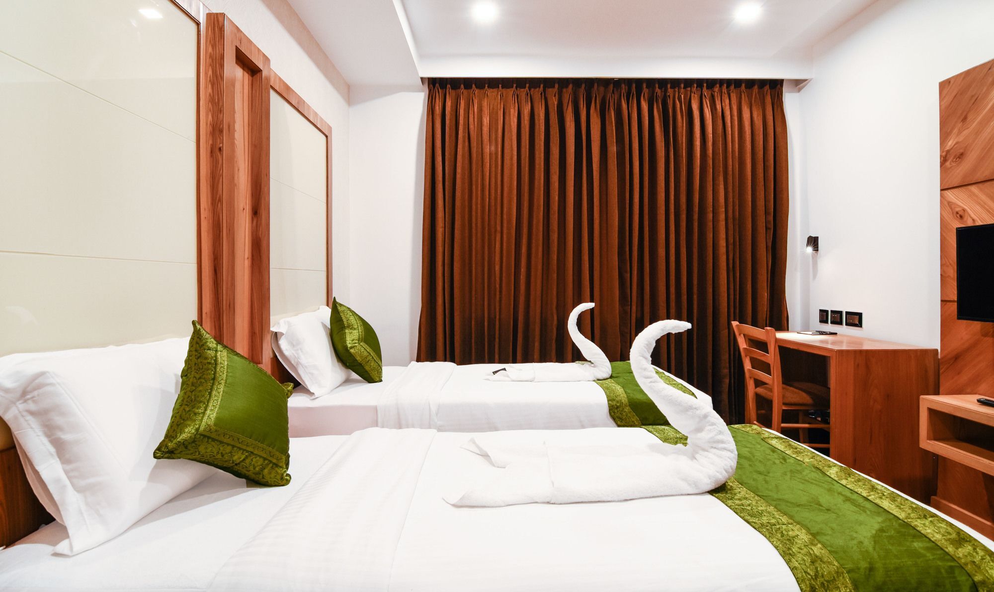 Hotel Vinayak Coimbatore Buitenkant foto